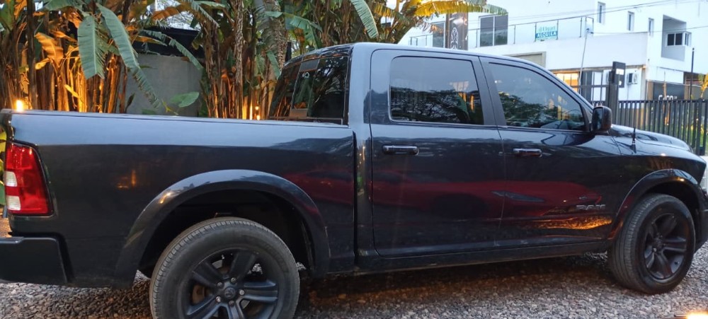 Ram 1500 Laramie — foto 3